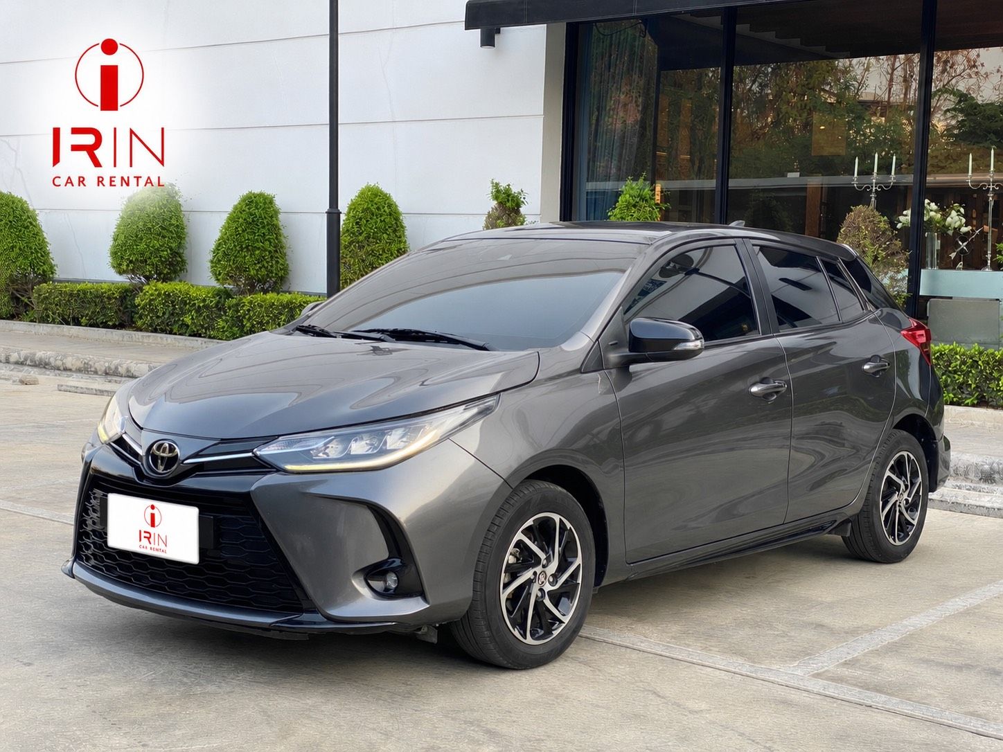 รถเช่า TOYOTA Yaris Hatchback 5 ประตู — ไอรินรถเช่าสระบุรี