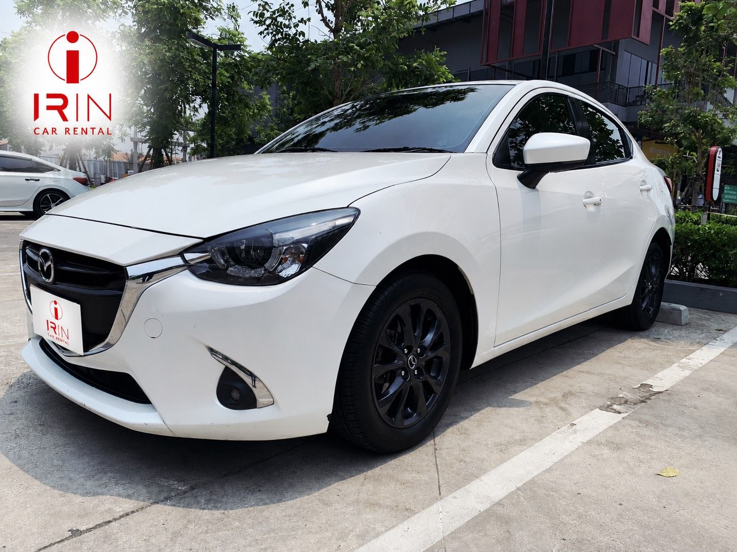 รถเช่า MAZDA 2 โฉม Skyactiv 4 ประตู — ไอรินรถเช่าสระบุรี